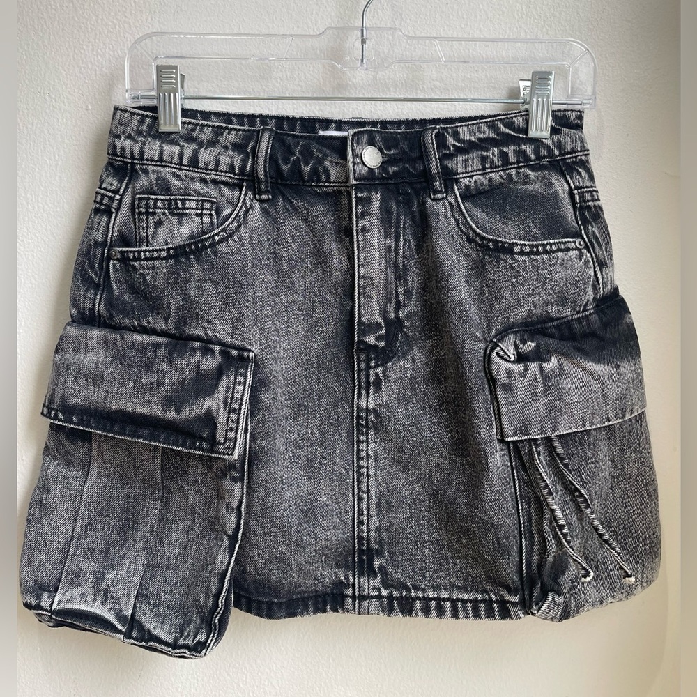 Black Wash Denim Cargo Pocket Mini Skirt Size Small